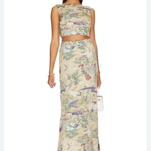 ISO (IN SEARCH OF) Tuva top & skirt in egret abstract !!!!